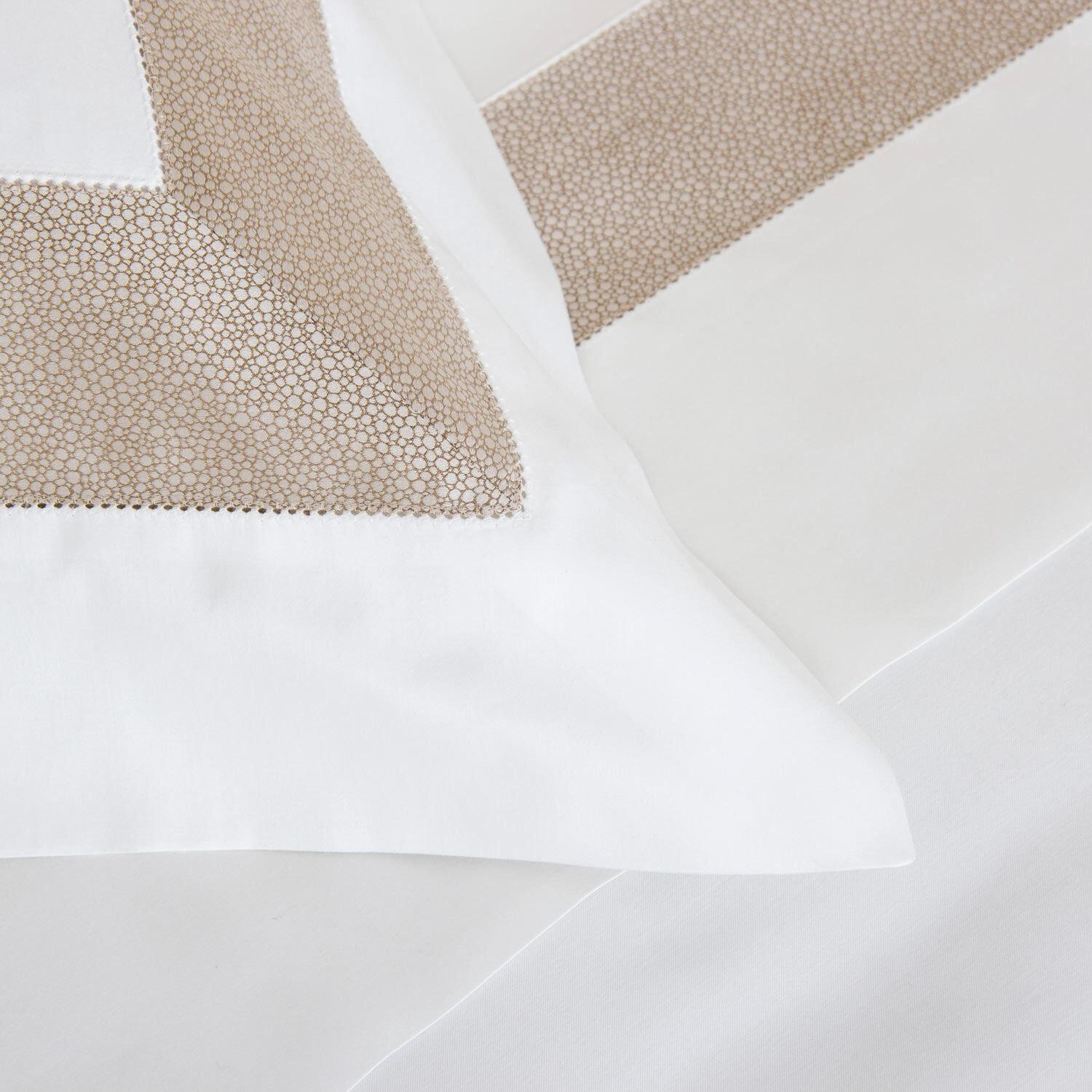 Forever Border Boudoir Sham Frette